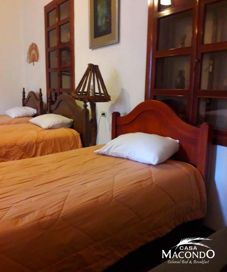 Casa Macondo Bed & Breakfast Cuenca Exterior photo